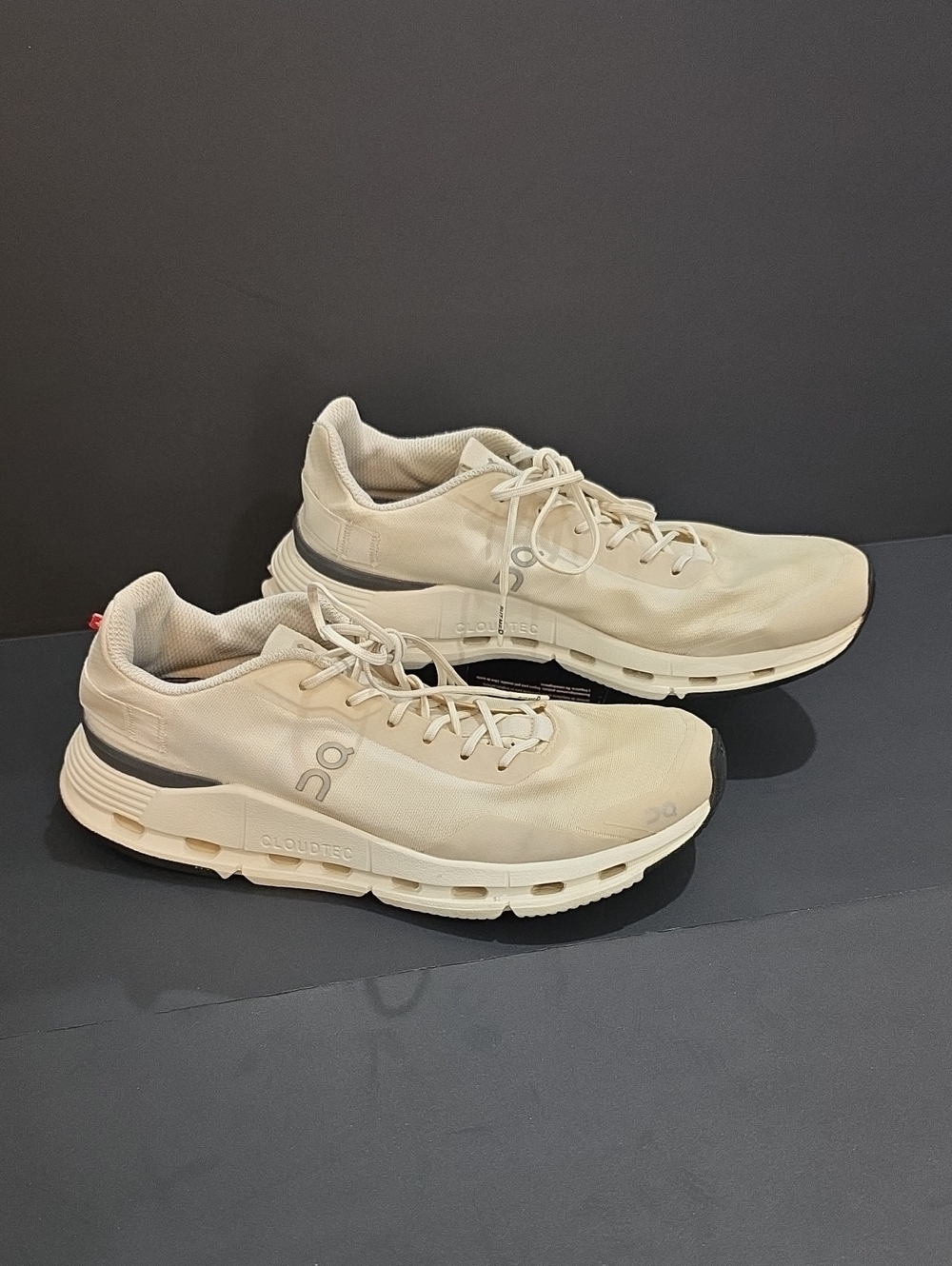 On Running Cloud Nova Form Women's Beige CloudTec Trainers Size 8.5